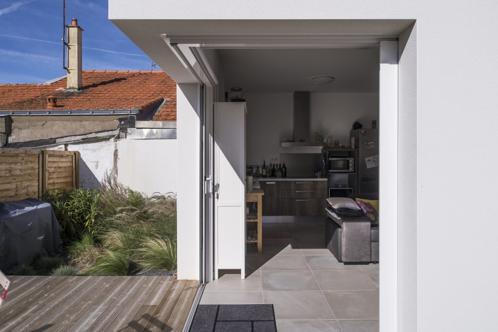 Maison neuve simple : votre guide complet pour un projet maîtrisé