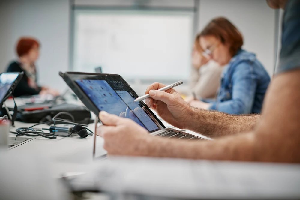 Signature du contrat CCMI