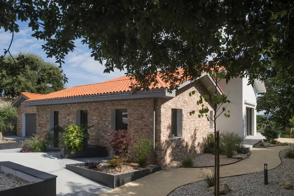 type maison en brique