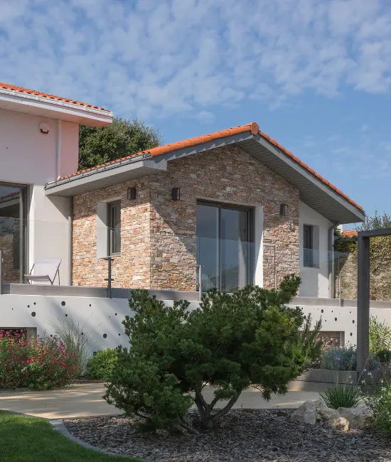 maison neuve à Clisson